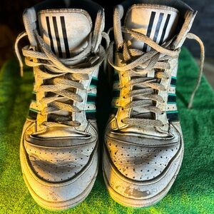 M91/2 High top Adidas teal